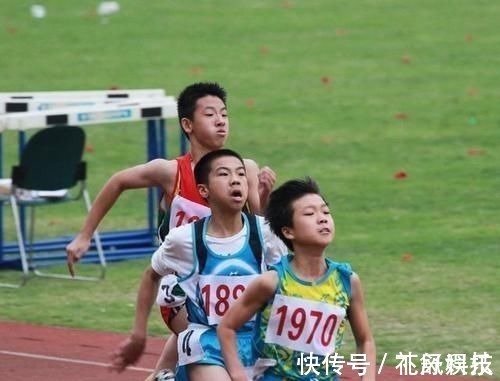 第二性征|孩子身高除了受基因影响,掌握好这几点,努力还能往上窜一窜