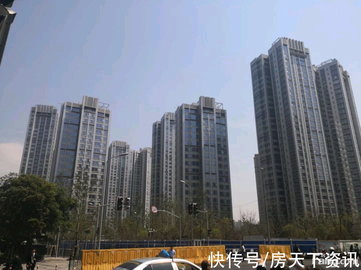 上海|请查收从上海普陀热门楼盘现场传来多张谍照（组图）