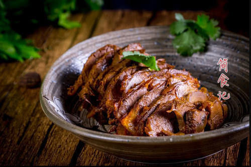 想吃酱牛肉不用买，简单3步在家做，筋道入味特解馋，比买的好吃