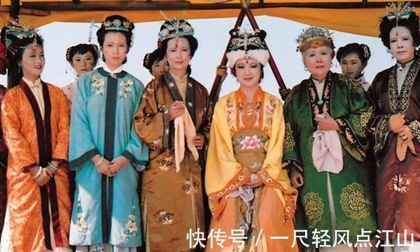 薛宝琴|2道残忍至极的富贵菜,揭开贾母真面目:十二钗入薄命司的幕后人