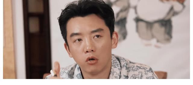 爆款|《打卡吧吃貨團》官宣，劉雨昕楊迪加盟，純粹美食節目，或成爆款