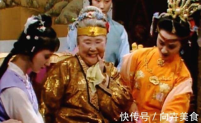 薛宝琴#林黛玉在贾母心中是什么分量一个细节看出，超过贾宝玉