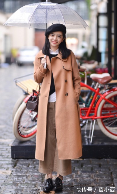 毛衣|秋冬还是穿“大衣”最高级,搭配毛衣、牛仔裤、半身裙时髦又气质