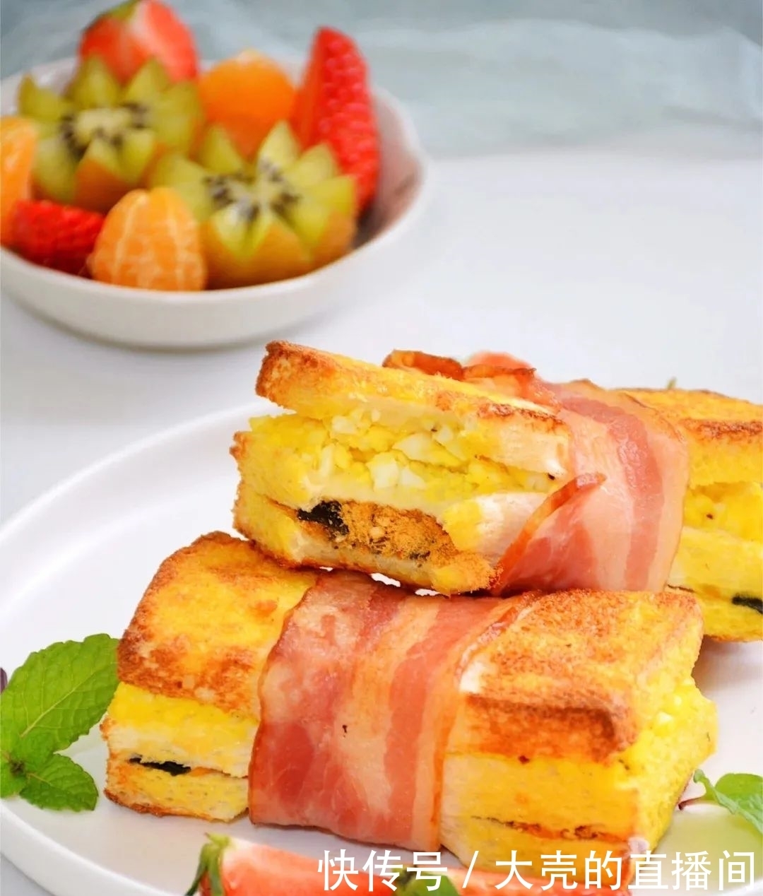 肉松鸡蛋沙拉培根土司卷,鸡蛋的花样吃法