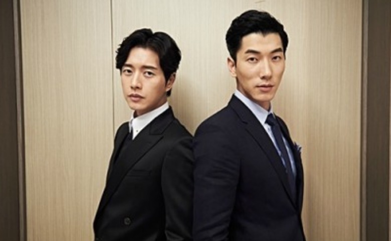 頒獎典禮|張亮的毀滅史：從“好爸爸”到“無人問津”，他哪步走錯了？