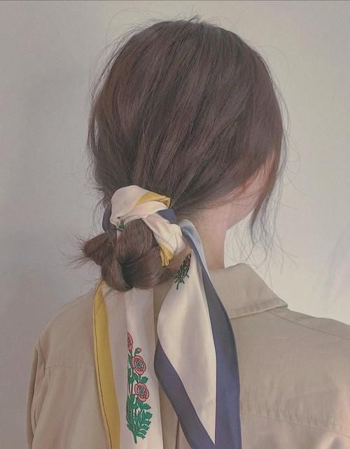 时髦|“手残党”只会散头发?学会这些懒人发型,时髦还好看