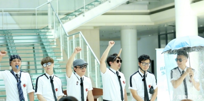 原班人马回归《极限挑战6》?看清海报成员后,观众心里五味杂瓶