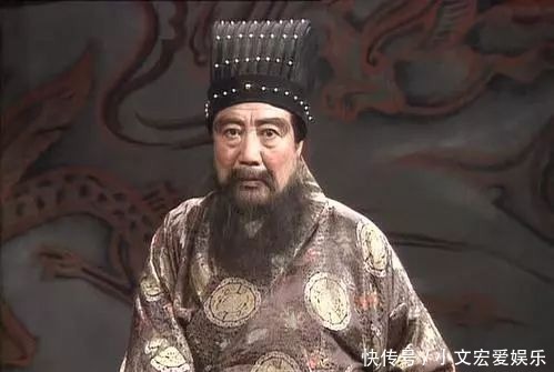 此人|此人少时行侠仗义,只因拥戴汉献帝继位,被后人大骂“奸贼”