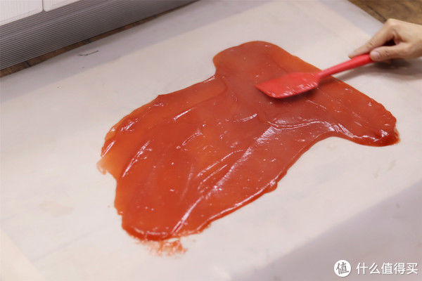 小吃来了 篇三十：新鲜山楂上市了，做小时候的零食“果丹皮”，纯天然，孩子放开吃