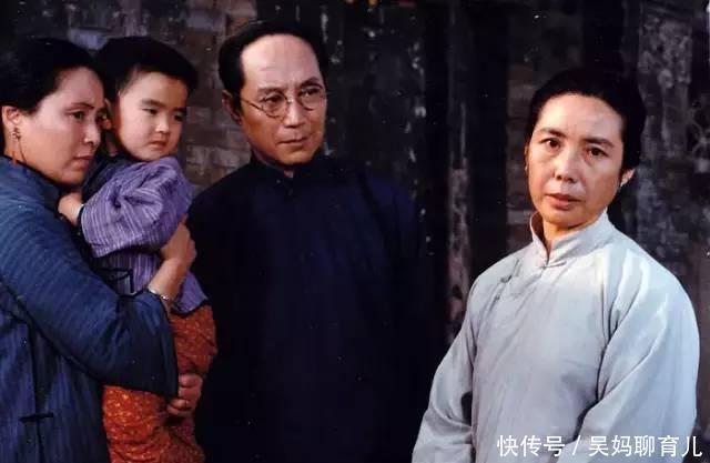 36年了,为什么这部国产片能让人至今难忘?因为:故事干净