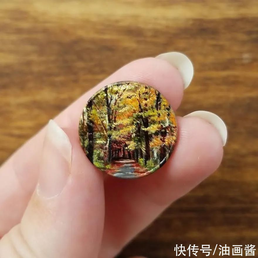 小画&她在硬币上画画,满满的都是细节,网友直呼爱了爱了