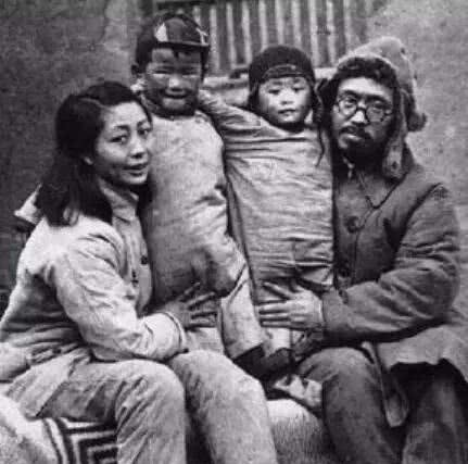 此人|此人当了三年团政委,两年旅政委,刚升任师长不幸遇难,罗荣桓潸然泪下