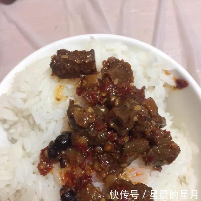 香菇牛肉酱|就算没有炒菜,也超下饭的3种拌饭酱,一次吃三碗还不是简简单单