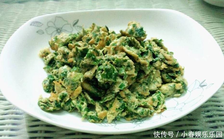 东西|芹菜叶可是个好东西,别当垃圾丢了,用这个做法吃,清新又解腻!
