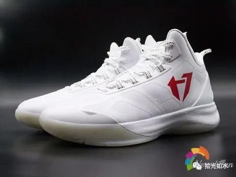 不忘初心:JRS先驱七-Time篮球鞋性能测评