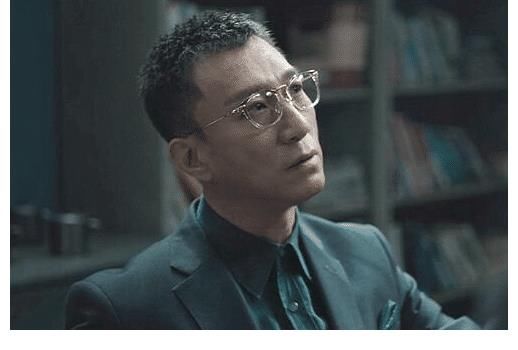 高明远|孙红雷演《扫黑》对味了,带小15岁的圈外老婆与王志文演对手戏是败笔