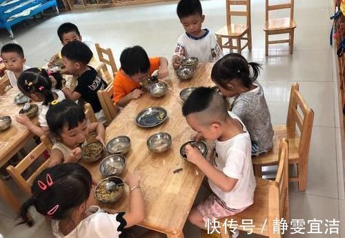 孩子|家长这些行为,容易让孩子感染上幽门螺杆菌,很多家长还是做