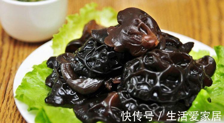 西葫芦西葫芦|女性爱美要多吃3种食物，淡化皱纹、排毒养颜，好处多多！