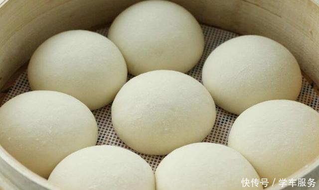 戗面馒头好吃有诀窍,戗面是关键,按照这个比例,馒头香软有嚼劲!