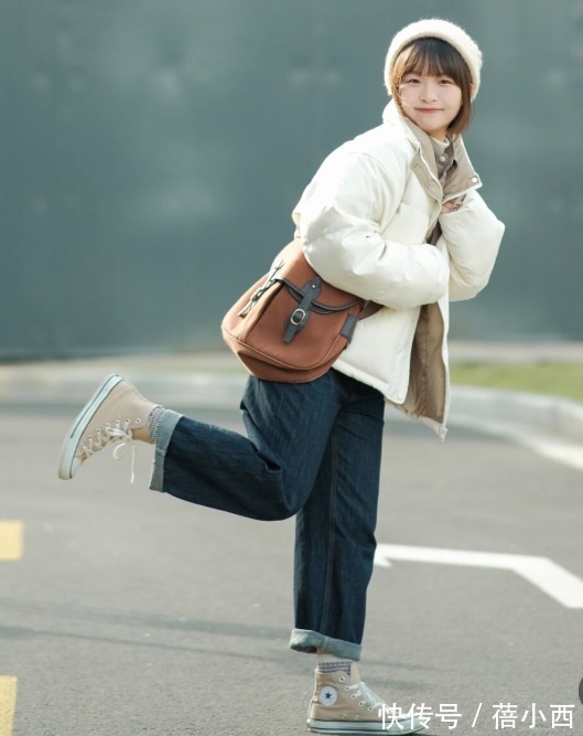 羽绒服|身高不足158cm怎么穿羽绒服?看下面这4套look,显高显瘦又时髦