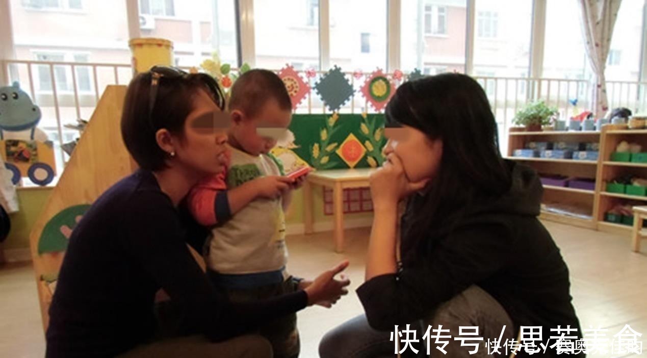 爸爸|放学爸爸接还是妈妈接,直接看出孩子家庭教育情况,准确率很高