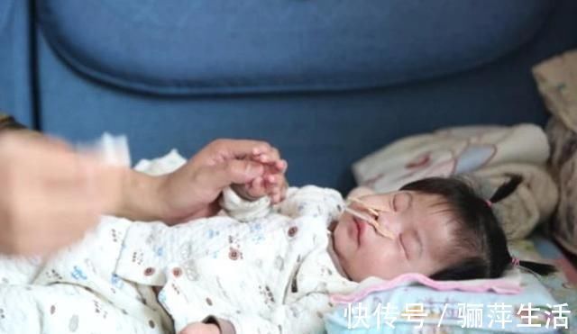 营养管|44岁妈妈意外怀二胎,23岁儿子鼓励生下来,孩子出生全家傻眼