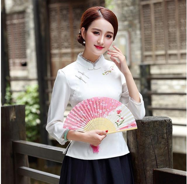 旗袍|都是中国风旗袍的功劳,让姑娘们可以看见自己珠圆玉润的一面