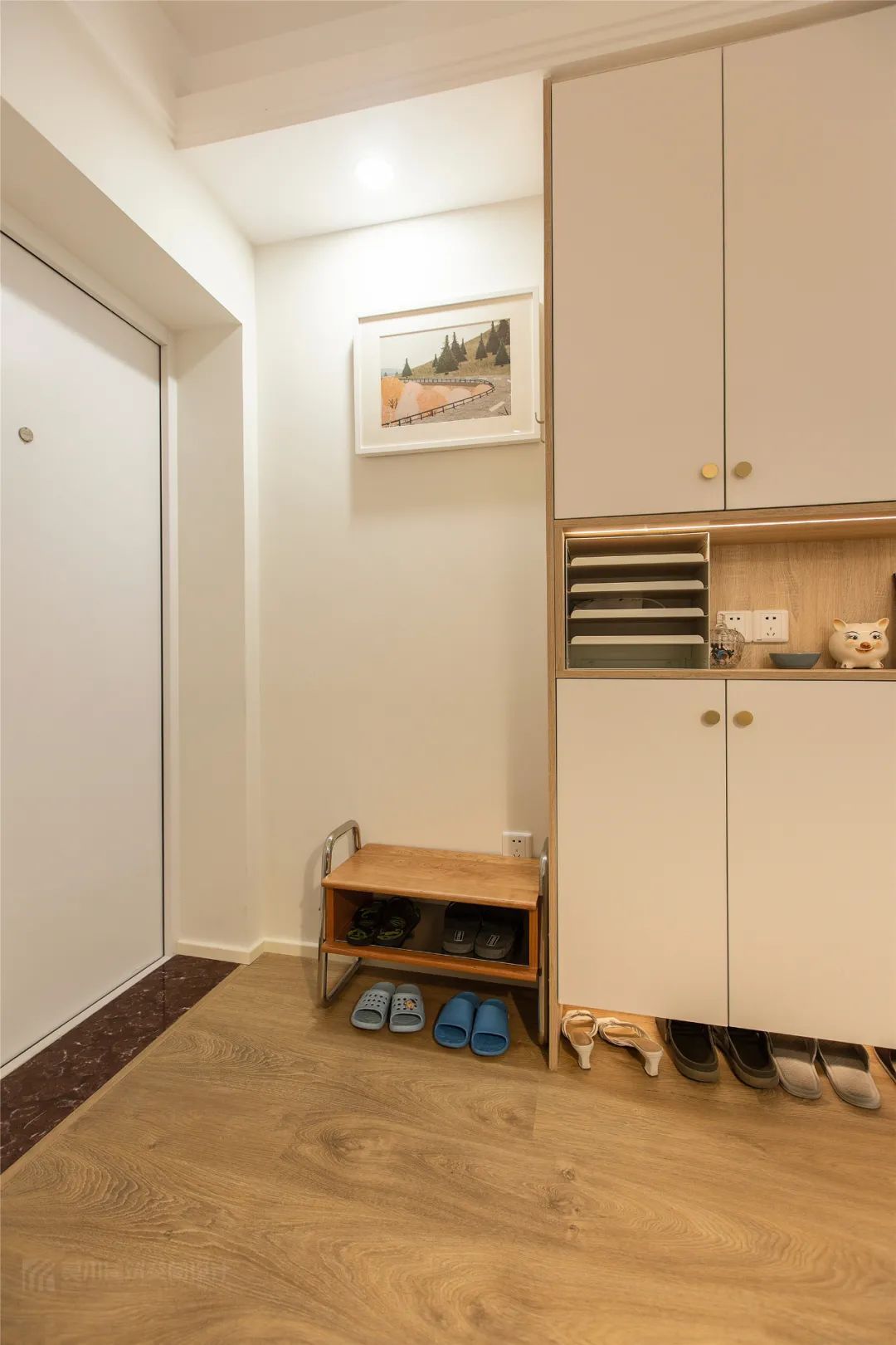 布置|135㎡现代简约,温馨舒适的空间,加上草绿色的点缀,文艺舒适