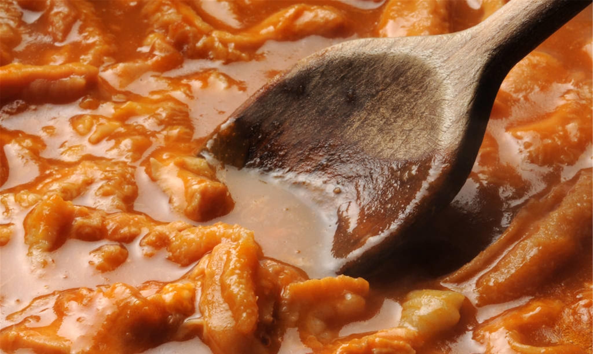 张老|60岁老人直言不怕高血脂,秘诀在于饭后多吃1物,血脂可降下来