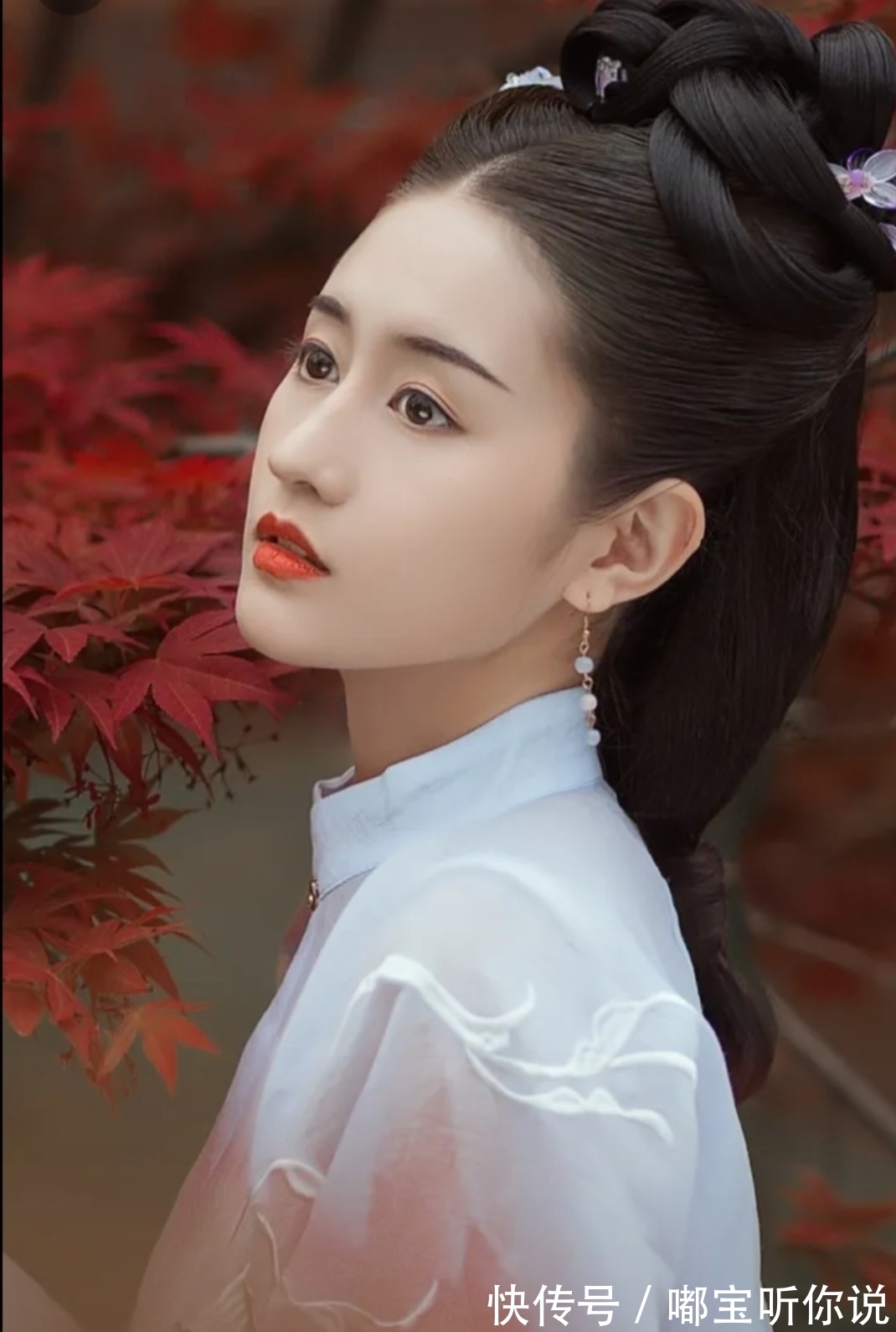 国宏!七律·无题(竹榭)