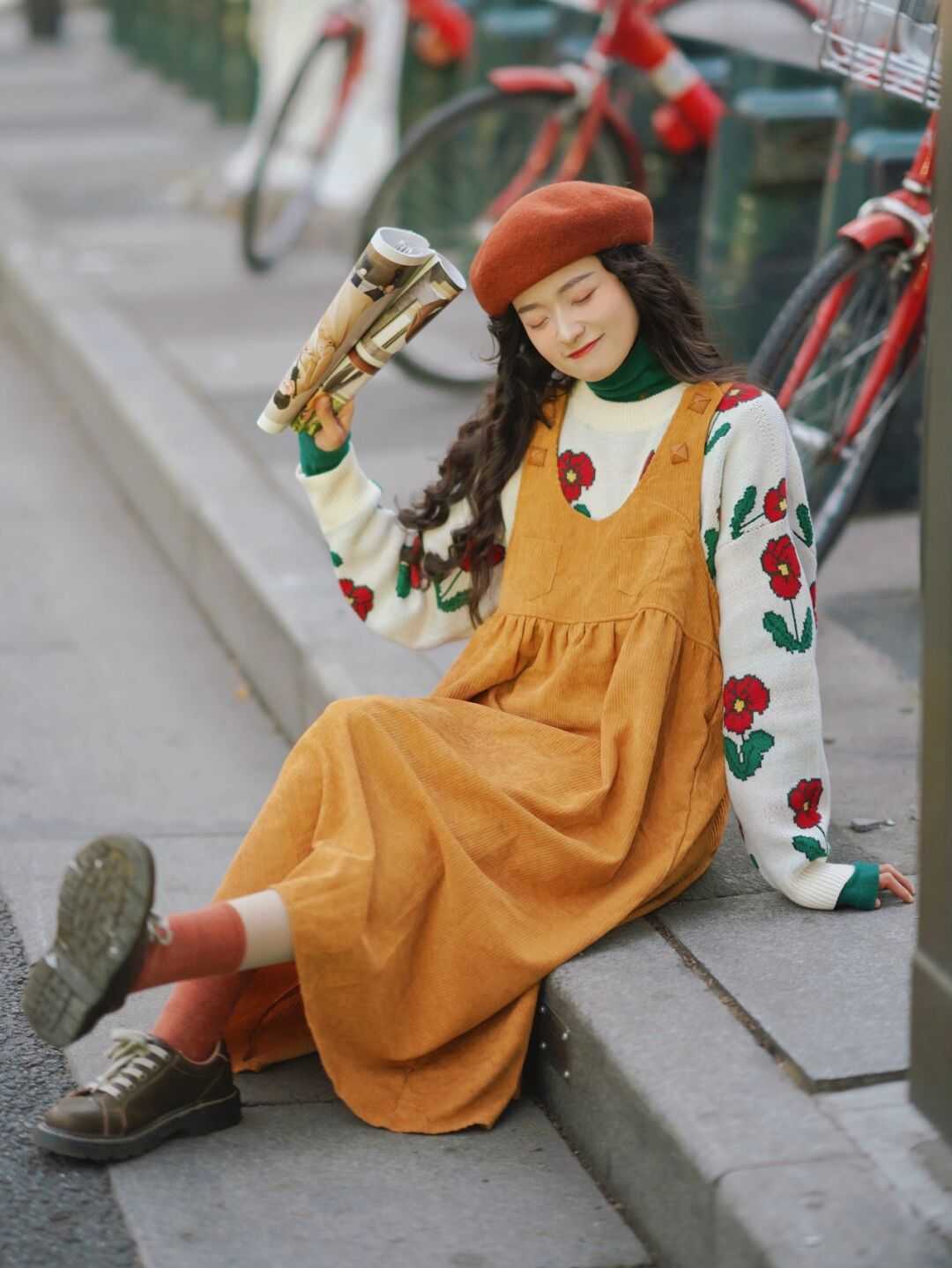 针织|快来赶个“早班车”吧!2022年的早春时尚造型,全在这里了