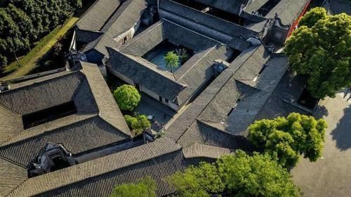 作为民国最大的地主之一，刘文彩的生活，究竟有多“奢侈”？