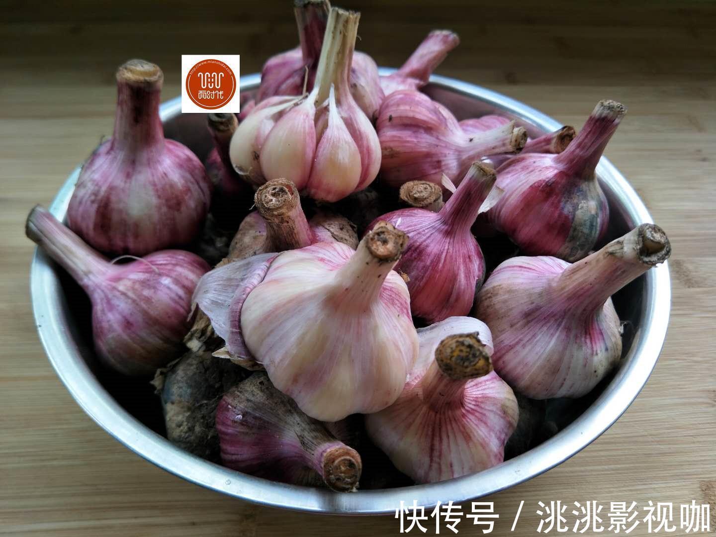 腌糖蒜|不会腌糖蒜试试这个方法,酸甜爽口,超开胃,特好吃,特简单!