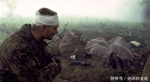 买点|史上最搞笑战争,打到一半没子弹,指挥官别慌,我到敌人那买点