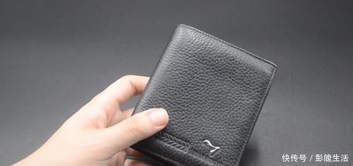 皮包|真假皮革难辨别?学会这个小窍门,再也不怕买到假的,涨知识了