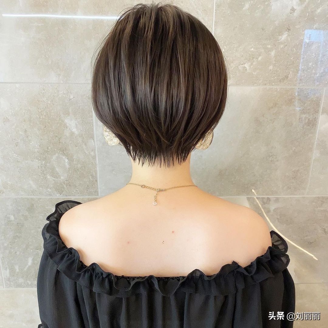 洋气 发型要想不过时,选择这4种发型就对了,洋气瘦脸美美哒