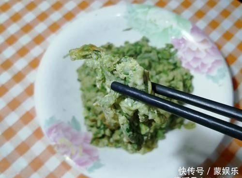 香椿炒鸡蛋,先炒香椿还是先炒蛋都错了,难怪口感不鲜美软嫩