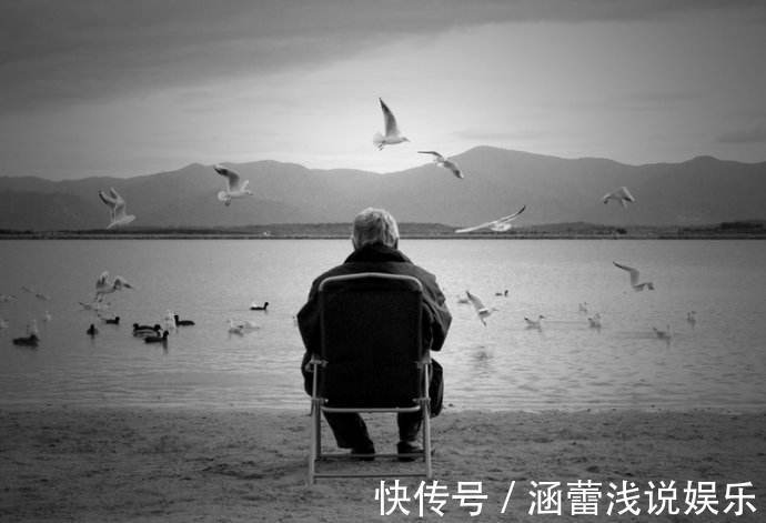 不良习惯|人到中年,想健康管住嘴,5样食物就算爱吃,也最好一口别碰