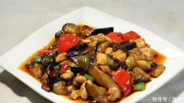 倒入|餐桌上备受欢迎的几道家常菜,简单美味,爽口下饭,好吃不油腻