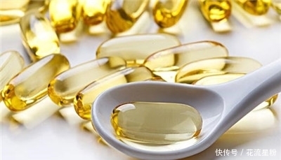 身体不适|女性睡前吃片维生素E,斑点消失了,皮肤越来越好,神奇