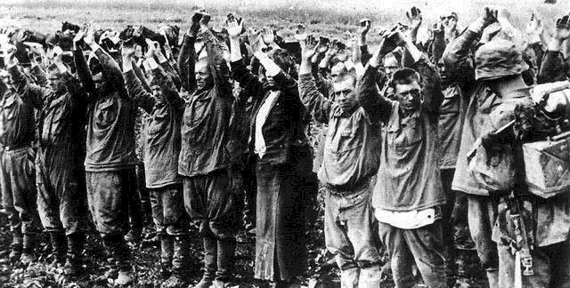 打越|二战后期，为何苏联士兵越打越多，而德国士兵越打越少？