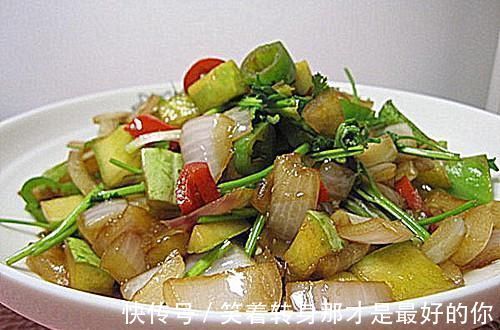 洋葱炒黄瓜|洋葱和此物一起炒,常吃,排出毒素,减脂瘦身,血管也畅通了