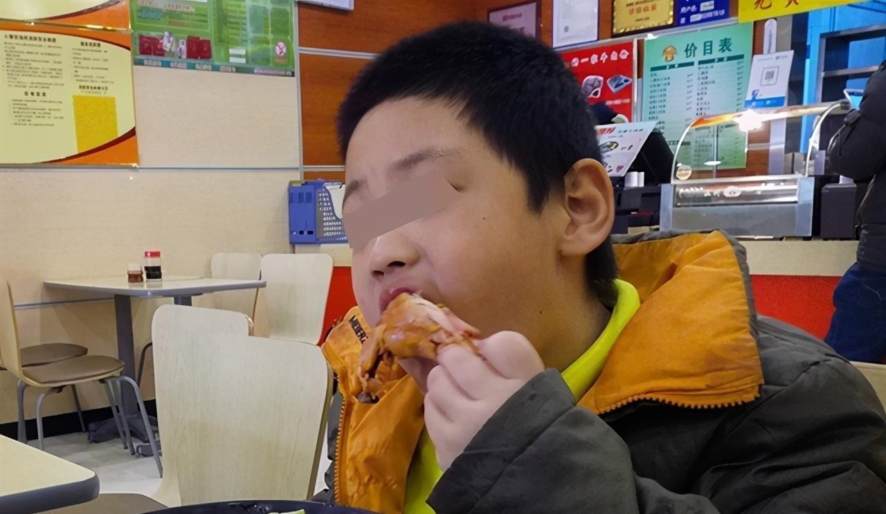 维生素d|孩子到了转骨期,家长在这3个方面照顾好,娃的身高能快速窜一窜