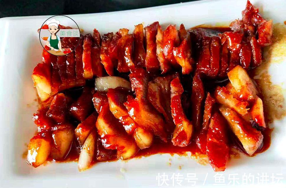 把梅头肉腌制一晚上，放进电饭锅，不加水直接焖，香到渣都不剩下