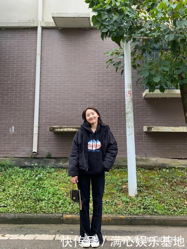 基础款单品才是显高利器,小个子与其挖空心思,不如试试这些