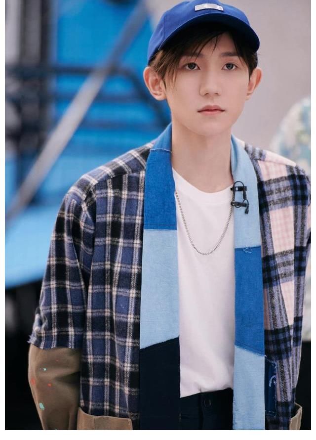 學(xué)員們|王源《明日創(chuàng)作計(jì)劃》鼓勵(lì)式安慰學(xué)員 用漢堡舉例引熱議