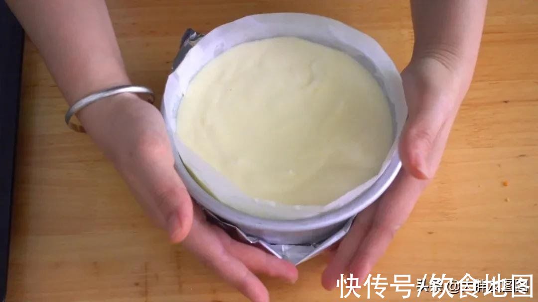 比豆腐还嫩！自制酸奶蛋糕，配方和秘诀都给你，外面买不到