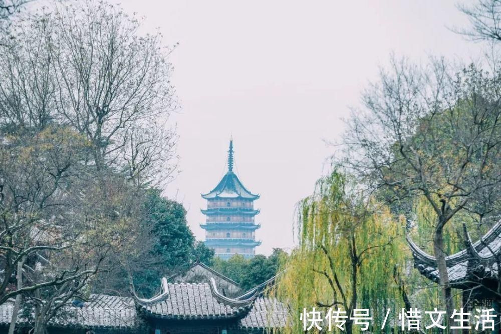 苑中遇雪应制$这10首咏雪诗词，不带一个雪字，却写尽雪之美！