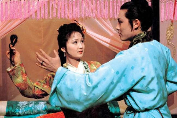 贾蓉|贾琏要“改个样儿”,王熙凤为何要“扭手扭脚”?看死珠子多凶险