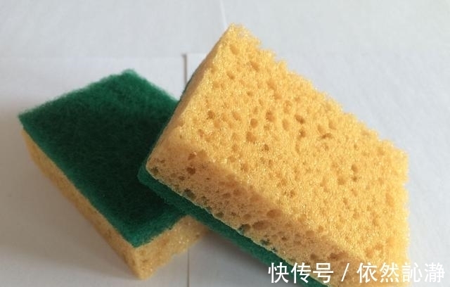 我家刷锅从来不用钢丝球,用这五种工具,干净、轻松还不伤手